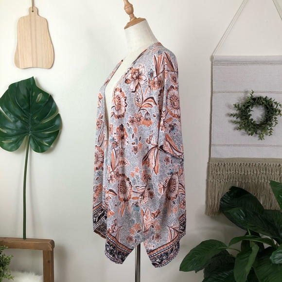 Angie | Floral Print Kimono Sleeve Cardigan Medium - Picture 2 of 12